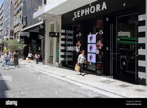 sephora greece stores.